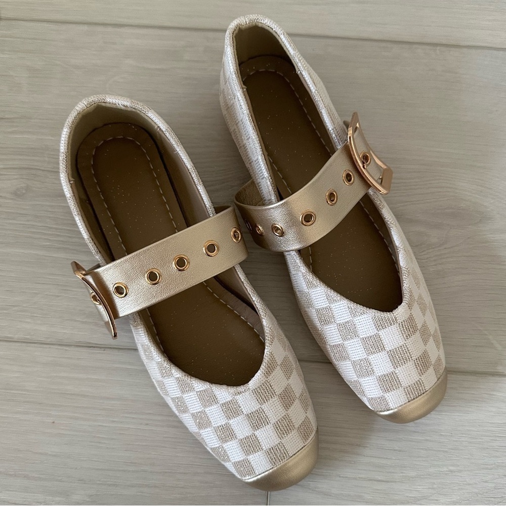 Beige Checkered Metalic Low Heels